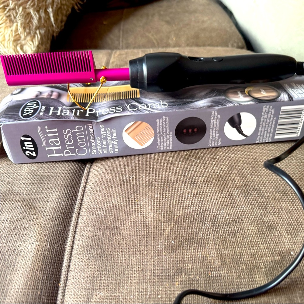 Hair press comb